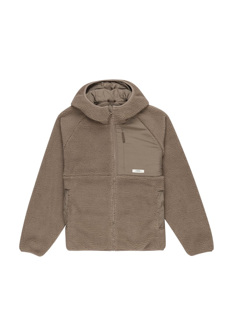 Giacca in pile marrone con cappuccio, dotata di una zip frontale, due tasche laterali e una superficie testurizzata. Include un accento in tessuto liscio sul petto.