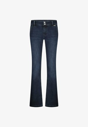 Donkerblauwe jeans met uitlopende pijpen en een taillehoogte halverwege, voorzien van een knoopsluiting, vijf zakken en subtiele vervagingen langs de pijpen.