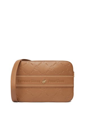 Rechteckige hellbraune Schultertasche mit geprägtem Beverly Hills Polo Club Logo und wiederholten Pferd-und Reiter-Mustern auf glatter Lederoberfläche.