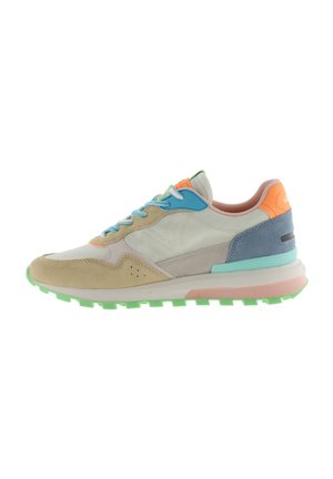 BASKET - Sneakers laag - hielo