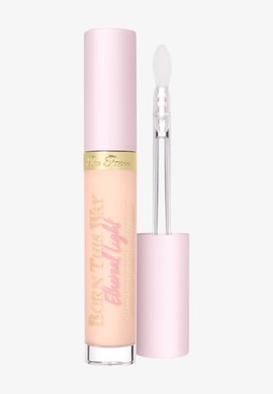 Too Faced BORN THIS WAY ETHEREAL LIGHT CONCEALER - Concealer - oatmeal