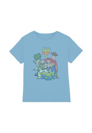 Light blue t-shirt featuring Toy Story 5 characters: Woody, Buzz Lightyear, Jessie, Rex, and three green aliens.