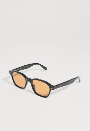 RETROSUPERFUTURE, SEGNO REFINED UNISEX - Слънчеви очила - black