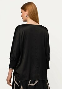 Ulla Popken Blůza - black