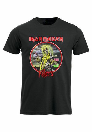 Camiseta de algodón negra con un gráfico colorido de un personaje con cabello largo y amarillo, sosteniendo un arma, enmarcado por el texto "Iron Maiden" y "Killers".