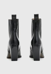 AllSaints Botines - black