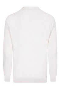 Maglione bianco lavorato a maglia con colletto polo classico, maniche lunghe e polsini a coste. Il design è semplice e privo di fantasie.
