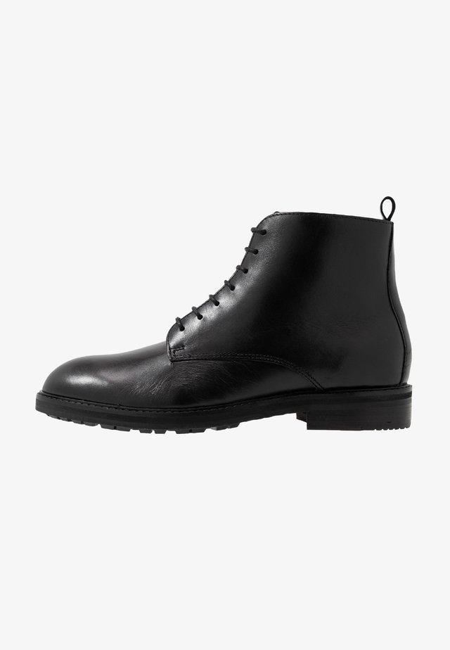 ROWAN TANKER - Bottines à lacets - black