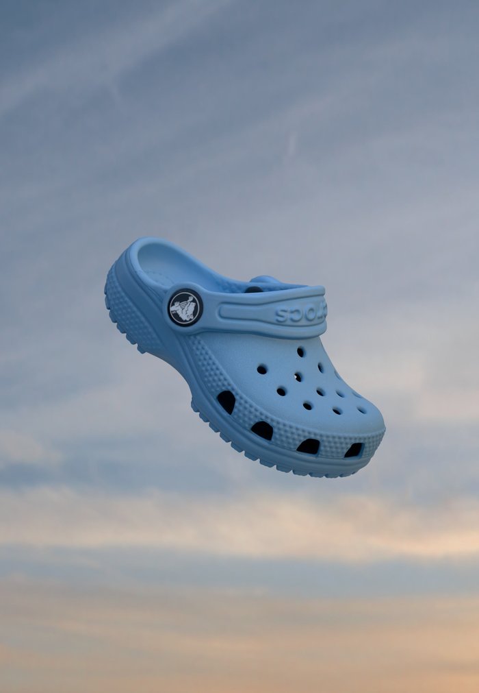 Crocs CLASSIC UNISEX - Slippers - elite blue
