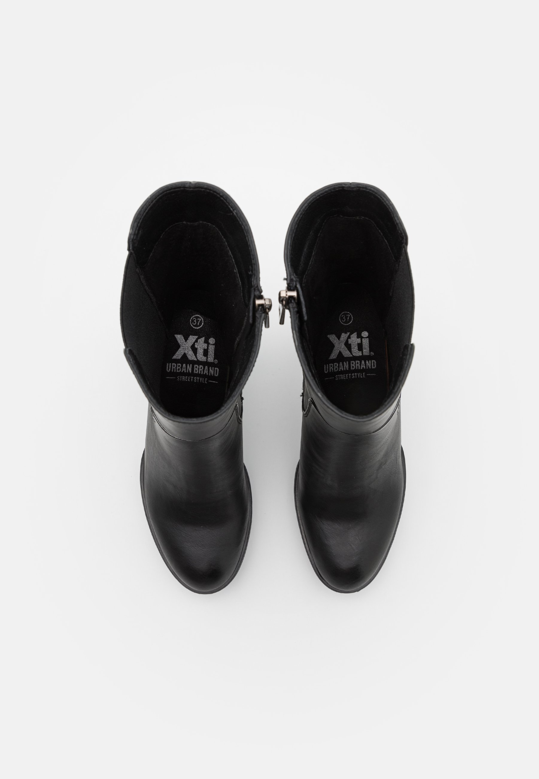 XTI Laarzen met hoge hak - black/Zwart - Zalando.nl