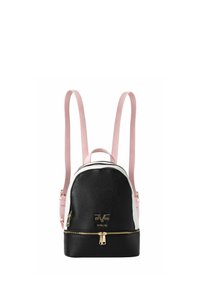 Zwart-witte rugzak met roze banden, ronde vorm, gouden hardware en een front dubbele rits, met een logo detail.