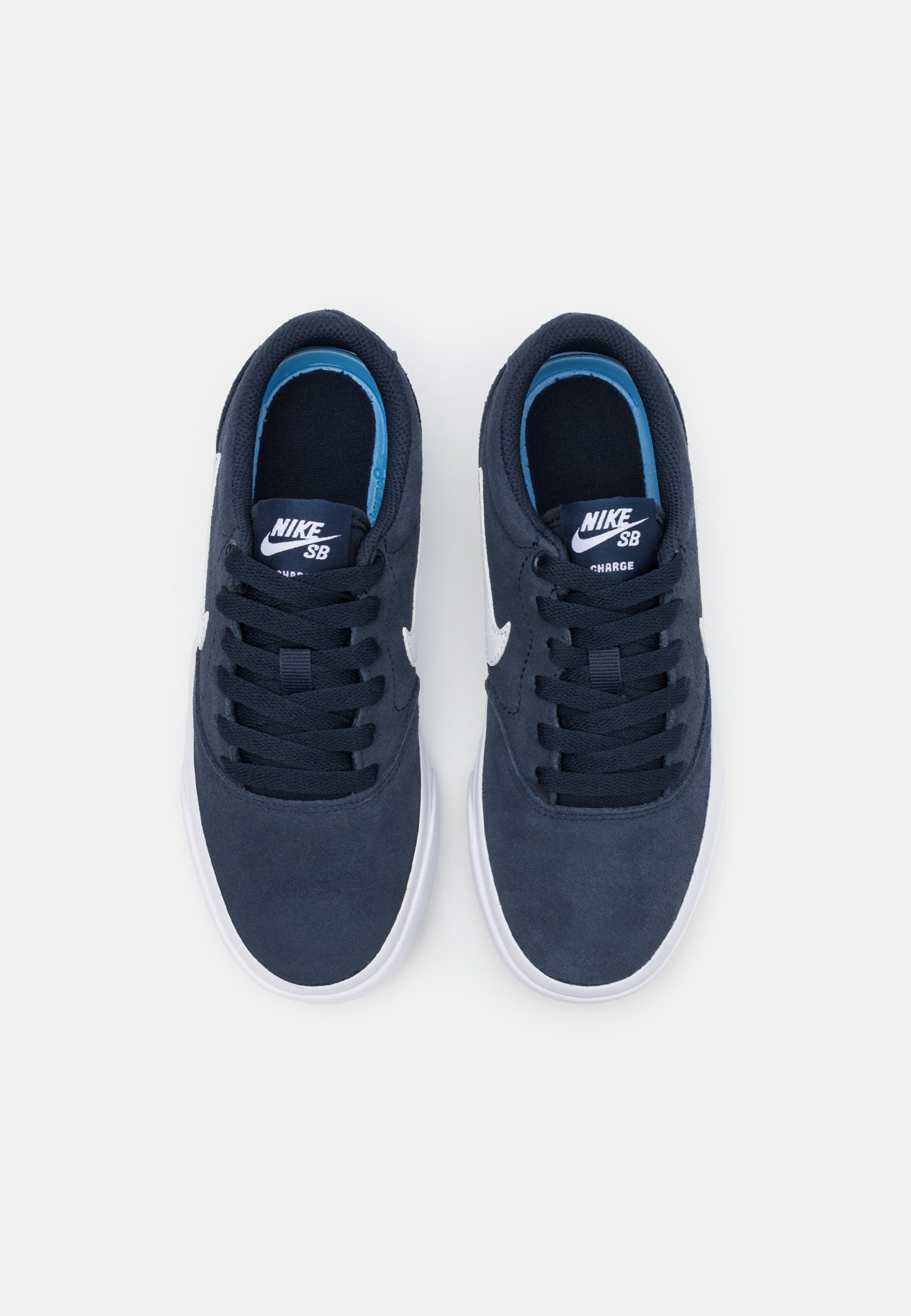 Nike SB CHARGE UNISEX - Zapatillas - obsidian/white/black/azul marino -  Zalando.es