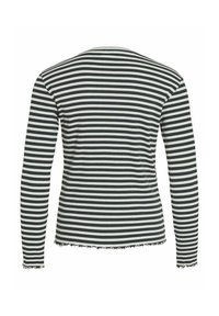 Top de manga larga en verde oscuro con rayas horizontales blancas, textura acanalada, escote redondo y detalles de dobladillo con forma de pico.