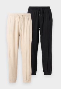 Δεν επιλέχθηκε, black/tan