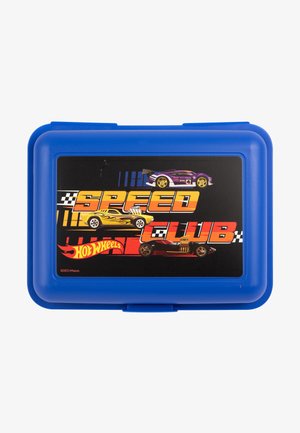 Blauer Kunststoff-Aufbewahrungsbehälter mit einem schwarzen Deckel, der den Text "SPEED CLUB" und drei farbenfrohe Rennwagen-Grafiken zeigt.