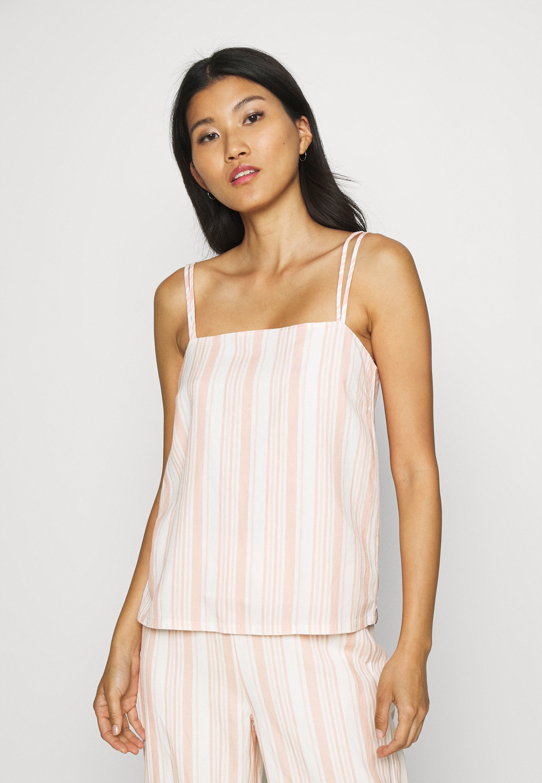 Rhythm MONTANNA EASY WEAR - Complementos de playa - white/blanco -  Zalando.es