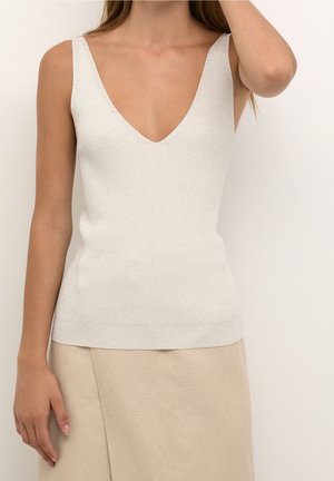 Top - white