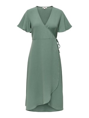 Salvei roheline rüü, millel on lühikesed lehvivate varrukatega, V-kaelus, küljetikand ja asümmeetriline ääreosa.