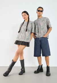 Minijatura 2