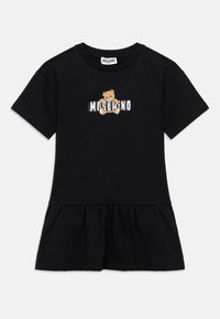 Επιλέχθηκε, nero