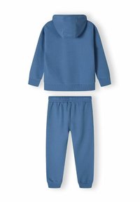 Blå bomullshuvtröja och matchande joggers, med huva, ribbade muddar och elastisk midja, slät textur och avslappnad passform.