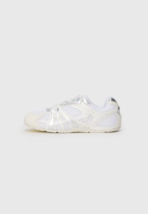 MARC JACOBS THE 72 SPRING - Sneaker low - white