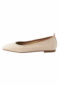 SIGNATURE SQUARE TOE  - Ballerina's - bone