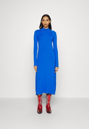 KAROLA - Abito in maglia - cobalt blue