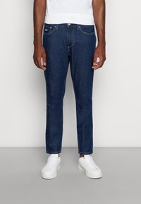 Tommy Jeans SCANTON SLIM - Vaqueros slim fit - denim dark