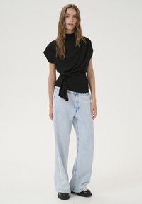 My Essential Wardrobe SANDY - Blůza - black