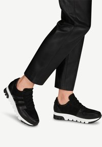 Tamaris Zapatillas - black