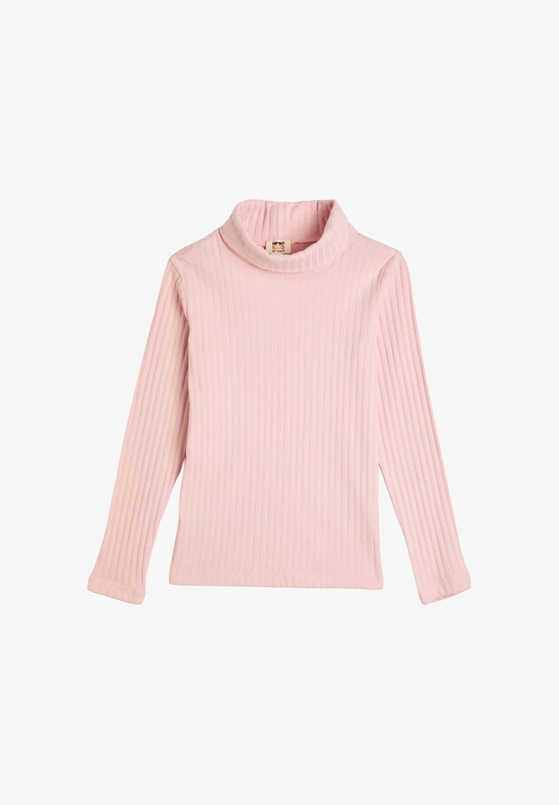 Vaaleanpunainen ribbikuvioitu pitkähihainen poolopaita, jossa on pehmeä texture ja korkea kaulus. Kangas näyttää venyvältä ja vartalonmyötäiseltä.