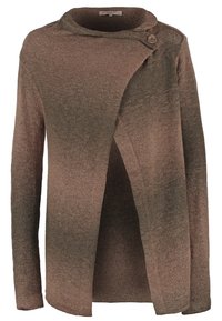 Langärmlige Strickjacke in warmen Brauntönen, mit strukturiertem Strick, einzigartigem asymmetrischem Design und großen Knopfverschluss am Hals.