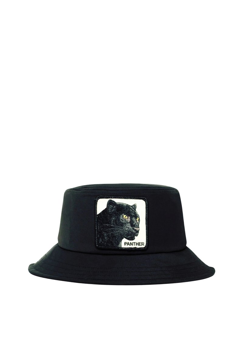 Cappello a secchiello nero di stoffa con una toppa quadrata raffigurante la testa di una pantera e la parola "PANTHER" sottostante. Accentuato con una visiera larga.