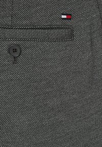 Tommy Hilfiger Shorts - grey