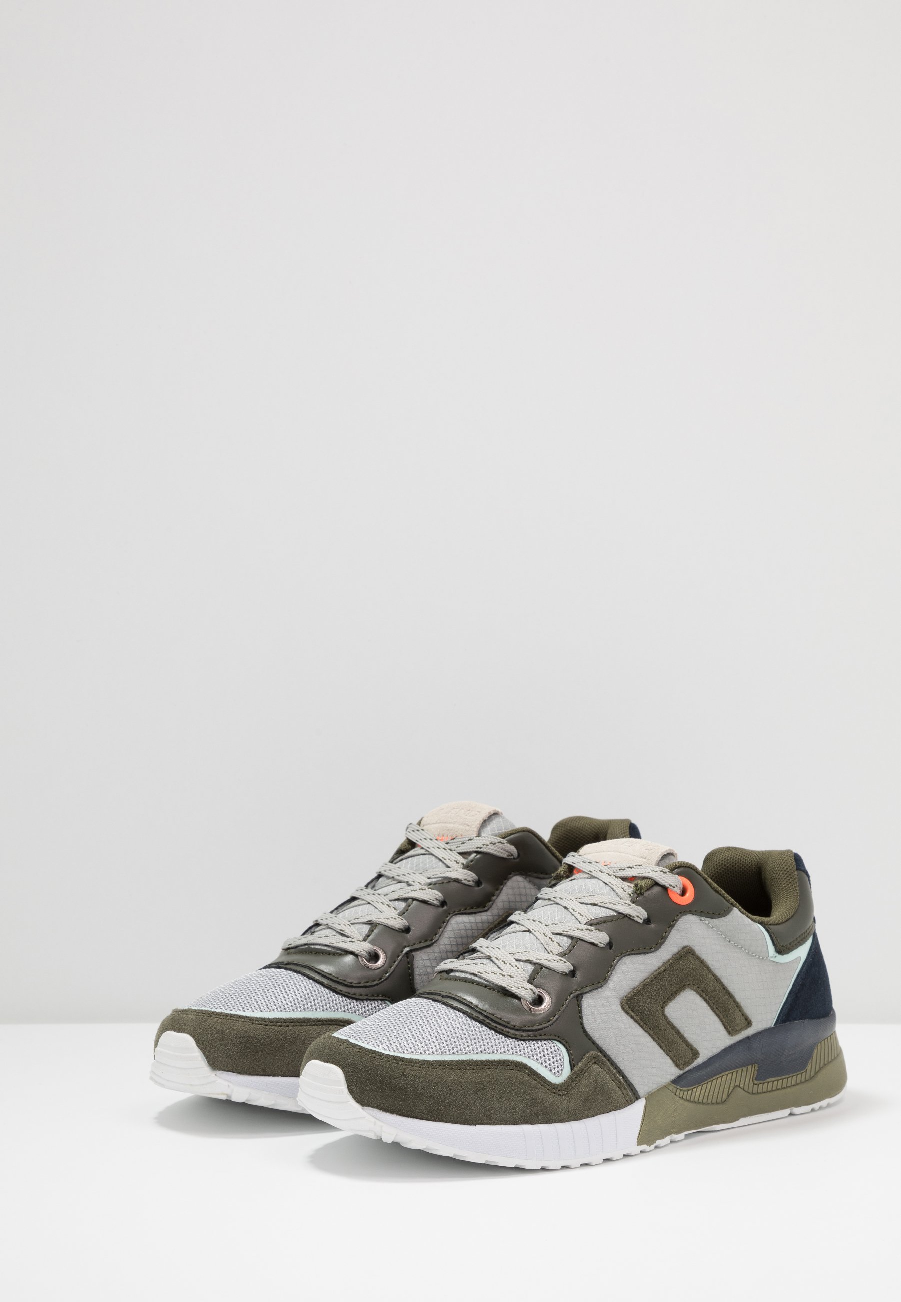 Blend FOOTWEAR Joggesko dusty green Zalando.no Blend FOOTWEAR Joggesko dusty green Zalando.no