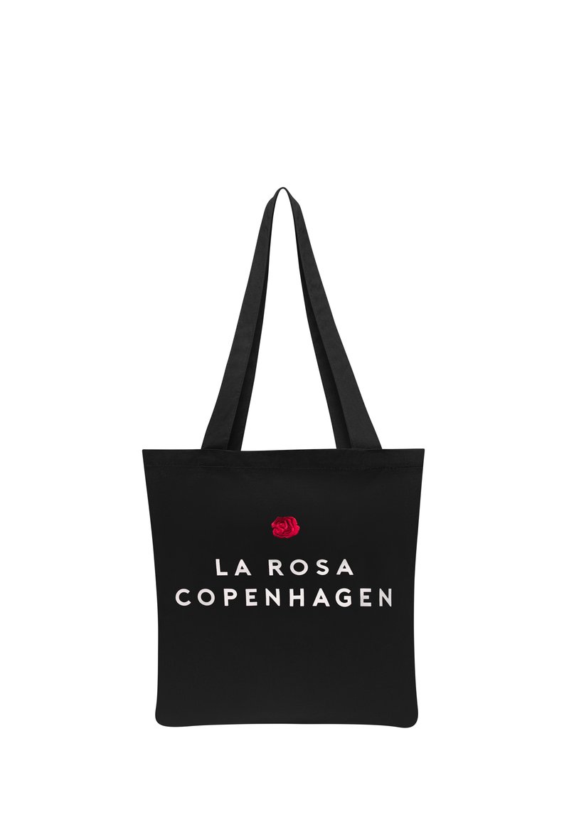 Borsa a tracolla nera con due manici, con testo bianco che recita "LA ROSA COPENHAGHEN" e una grafica di una rosa rossa sopra il testo.