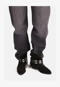 Selecionado, black