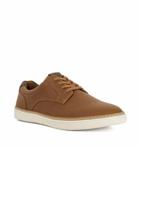 Brown leather sneakers with a smooth finish, white rubber sole, and contrasting stitching. Features lace-up closure and padded collar.