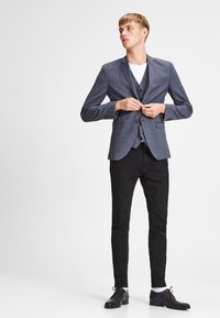 Jack & Jones PREMIUM JPRSOLARIS ciemnoszary