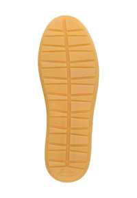 Gelber Gummisohlen mit einem Fischgrätenmuster, das geformte Einkerbungen und ein Logo mit der Aufschrift "Sioux" und "42" aufweist.