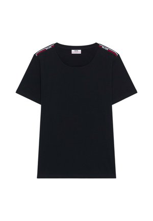 T-shirt nera a maniche corte con scollo rotondo e strisce del logo GCDS rosse, bianche e nere su entrambe le spalle.