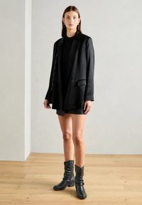 Marco Tozzi Stiefel - black
