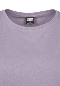 Urban Classics T-shirt - bas - purple