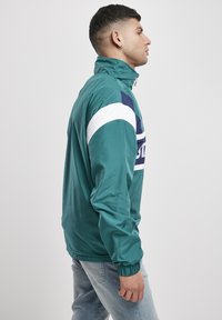 Starter RETRO - Vetrovka - retro green/blue night/white
