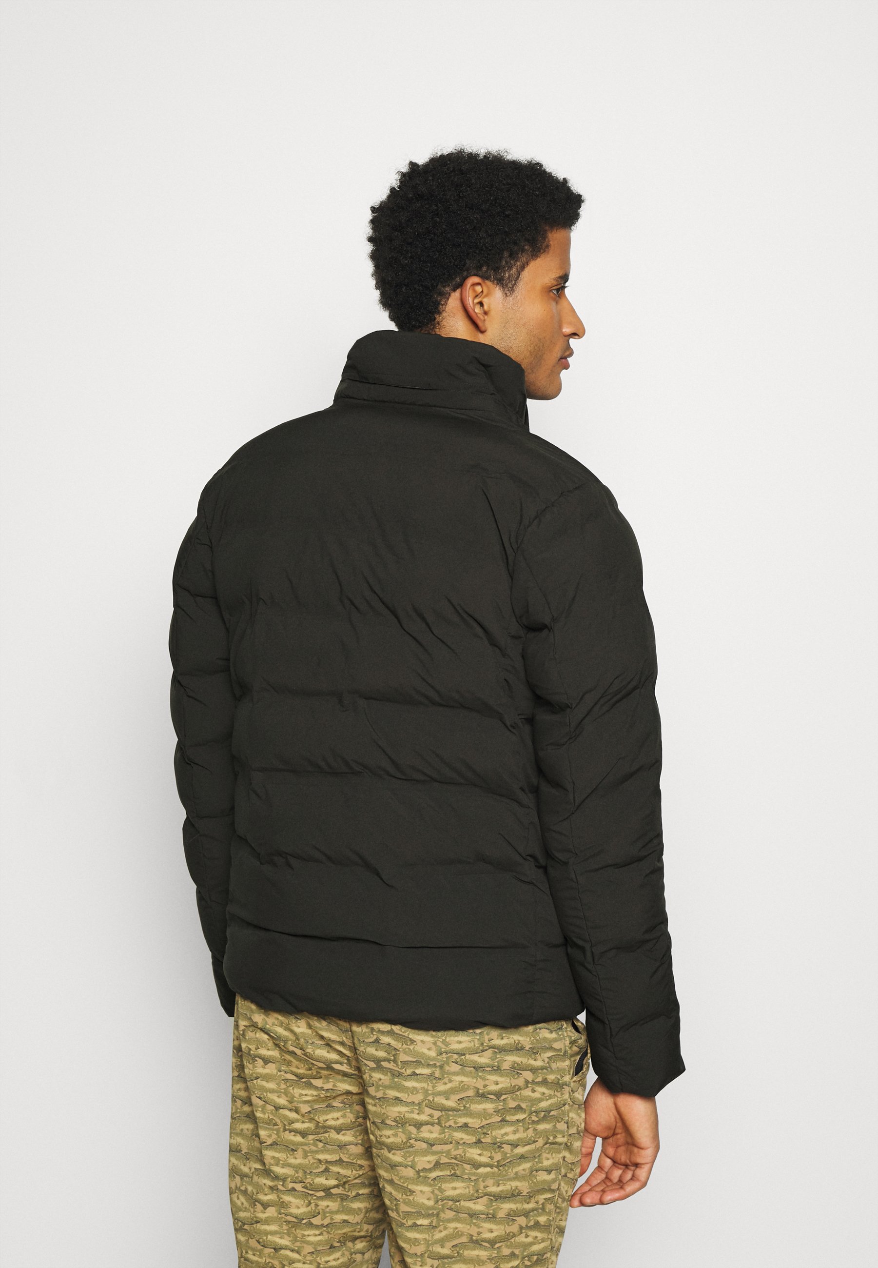 Icepeak ANSON Vinterjakke dark greenmørkegrønn Zalando.no Icepeak ALBI Dunjakke dark green Zalando.no