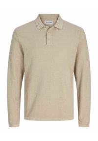 Polo beige à manches longues avec trois boutons et un motif tricoté texturé, marqué Jack & Jones sur l'étiquette du col.