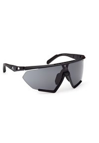 Gafas de sol deportivas negras con grandes lentes grises angulares, que presentan un diseño de puente único y empuñaduras de goma texturizadas para mayor estabilidad.