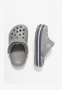 Non sélectionné, smoke/navy