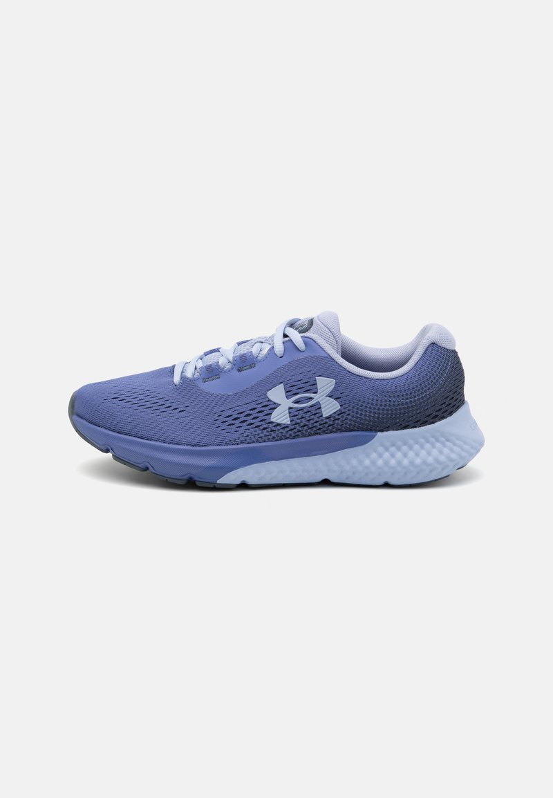 Under Armour CHARGED  - Cestná bežecká obuv - starlight/downpour gray/white